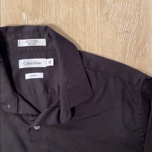 Calvin Klein button down in black